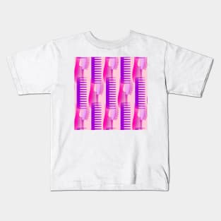 comb and brush 4 Kids T-Shirt